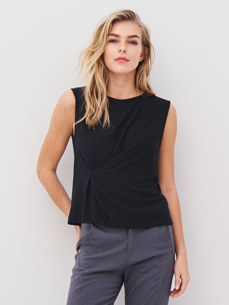 NÜ ABIHA top Tops and T-shirts Black