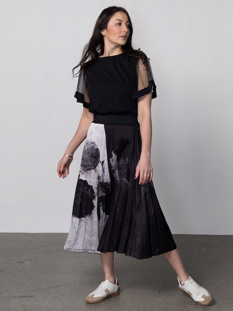 NÜ YENA Skirt Skirts Black mix