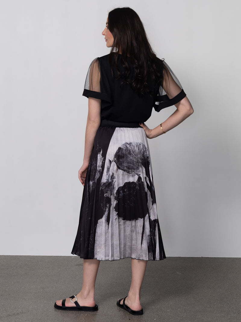 NÜ YENA Skirt Skirts Black mix