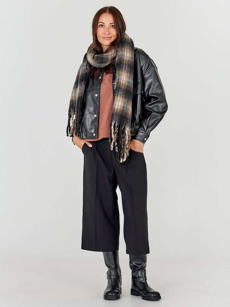 NÜ YUN jacket Jackets Black